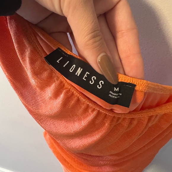 Lioness Goddess Mini Dress - Picture 4 of 4